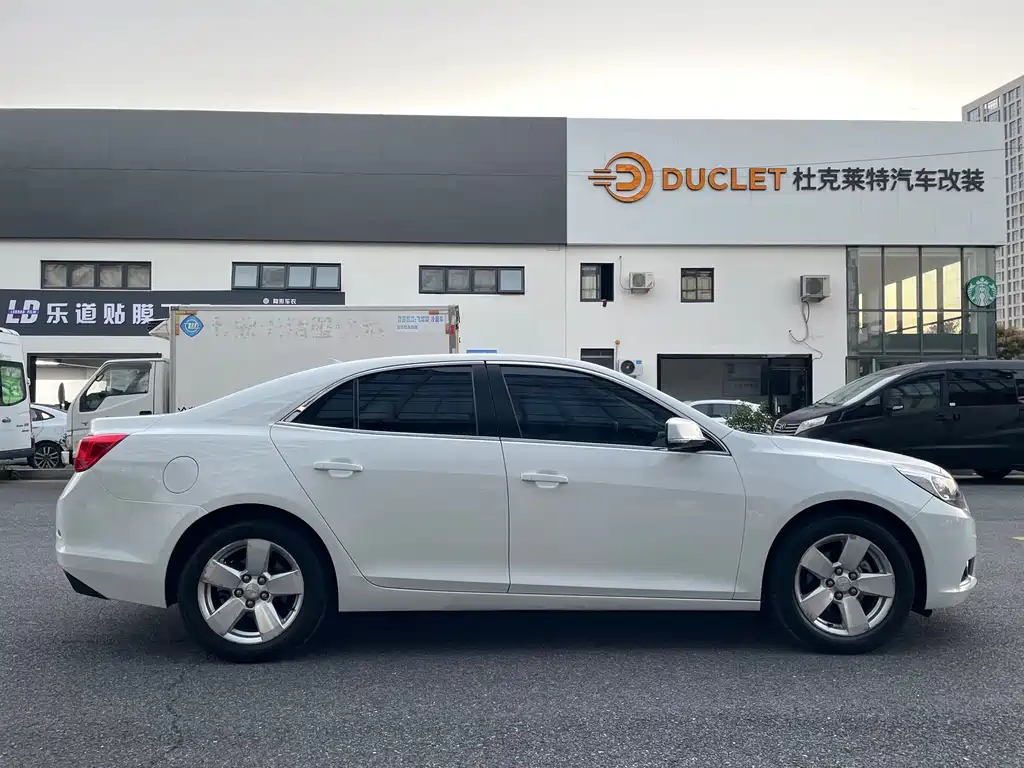 Chevrolet Malibu — миниатюра 15