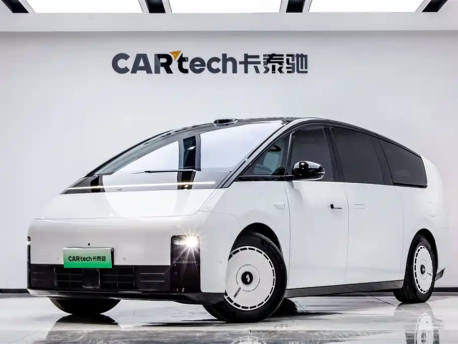 Li Auto Li MEGA 2025
