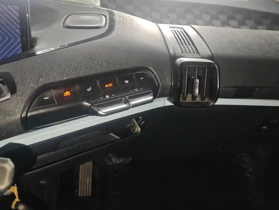Baojun E300 — миниатюра 13