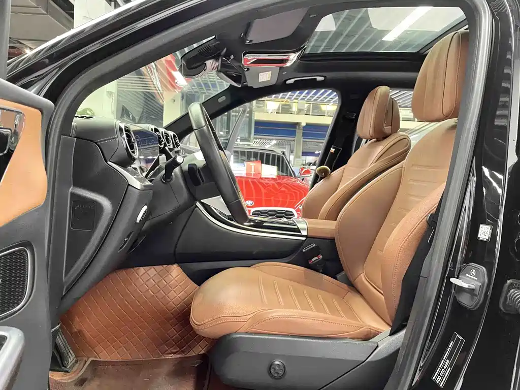 Mercedes-Benz GLC — миниатюра 6