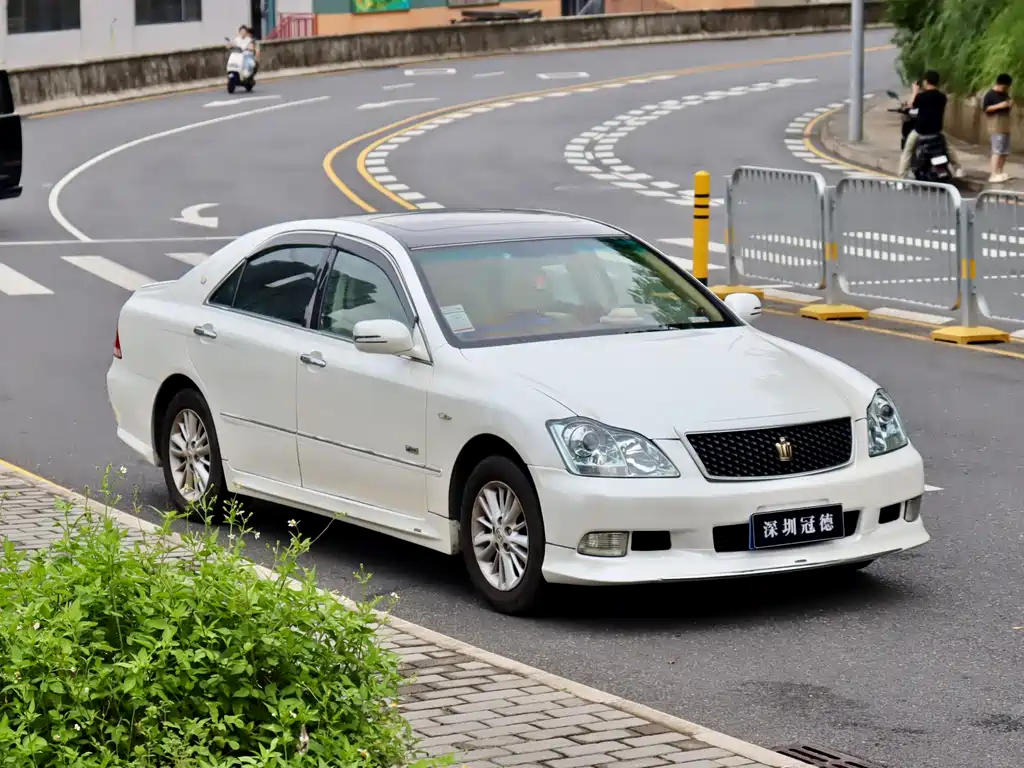 Toyota Crown 2009 2.5L Royal