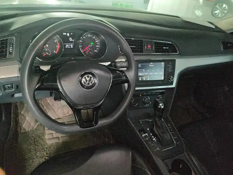 Volkswagen Lamando — миниатюра 12