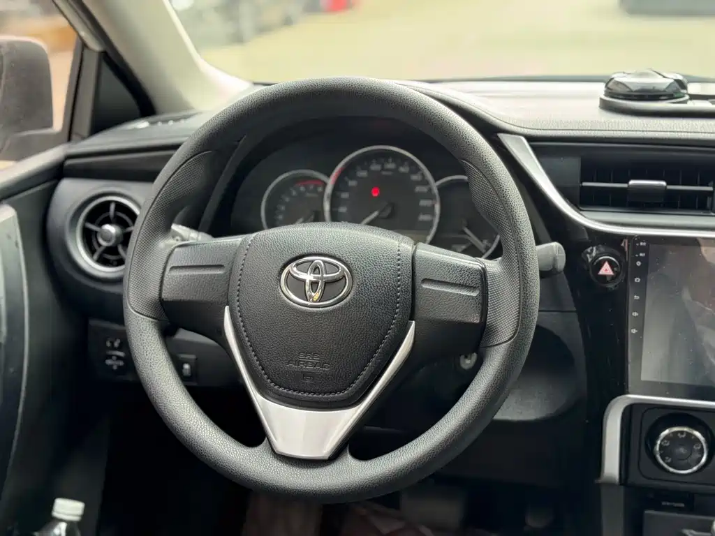 Toyota Corolla — миниатюра 9