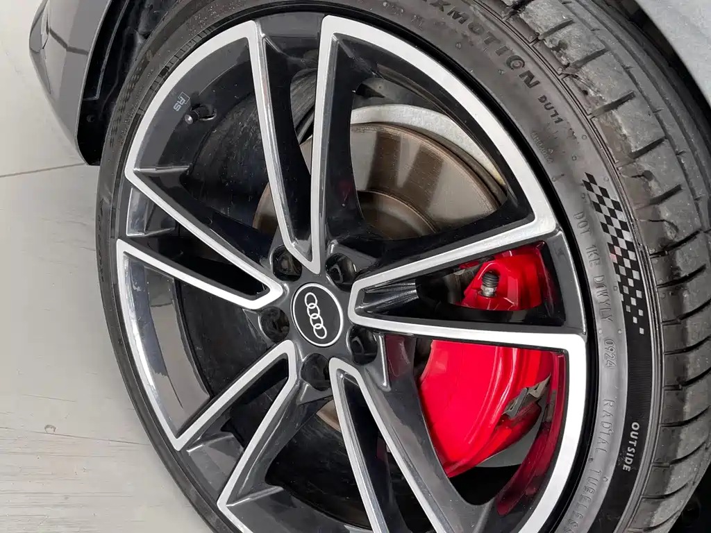 Audi A4L — миниатюра 12