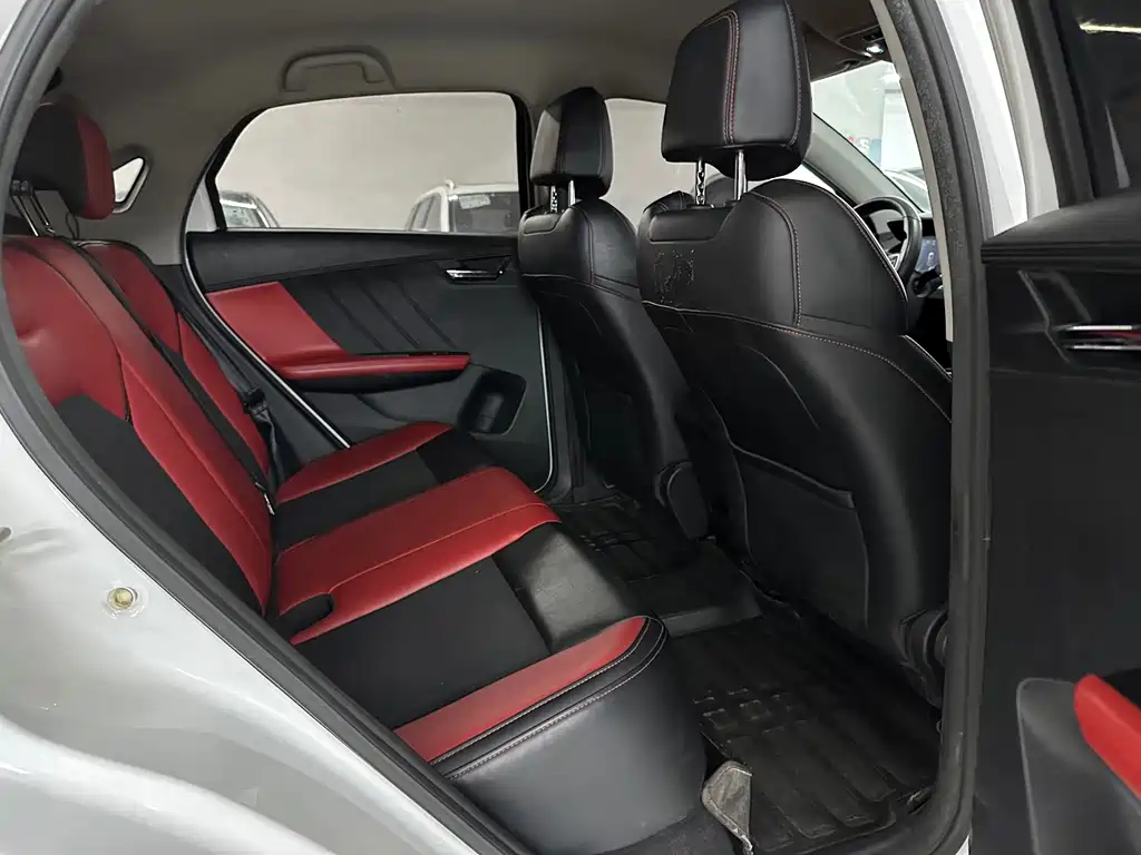 BYD e3 — миниатюра 16