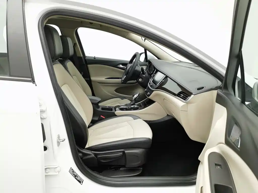 Buick Verano — миниатюра 23