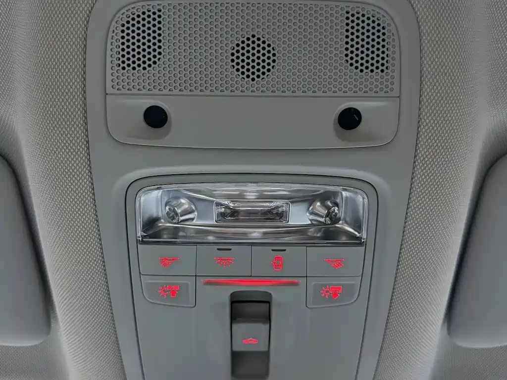 Audi Q3 — миниатюра 9