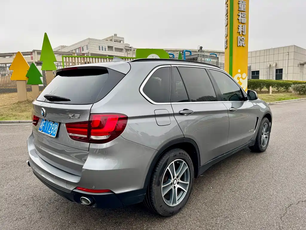 BMW X5 (Import) — миниатюра 14