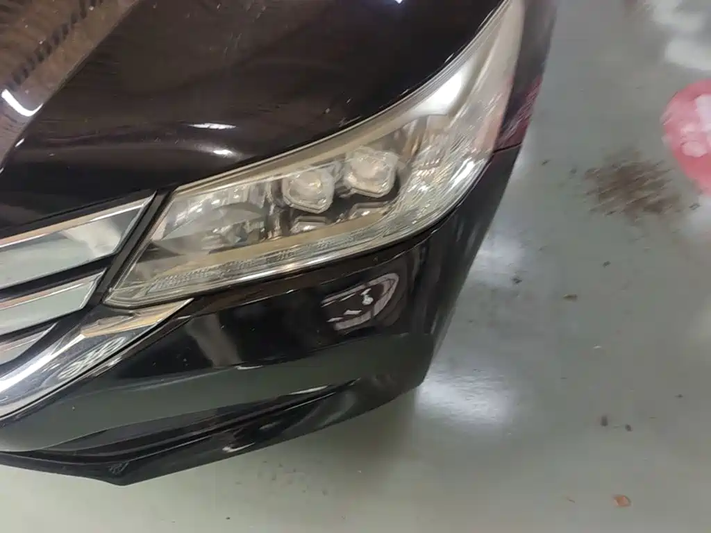 Honda Accord — миниатюра 24