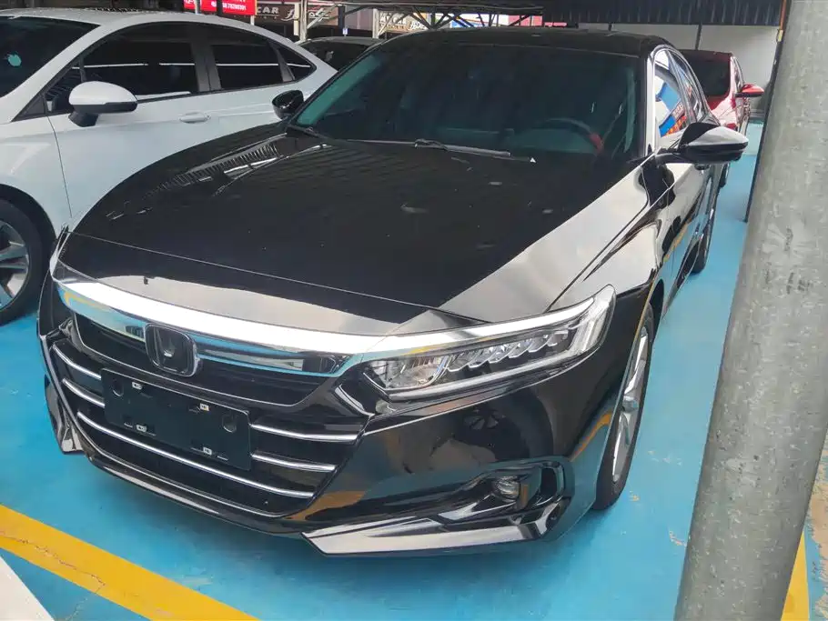 Купить Honda Accord