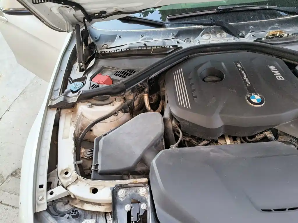 BMW 3 Series — миниатюра 21