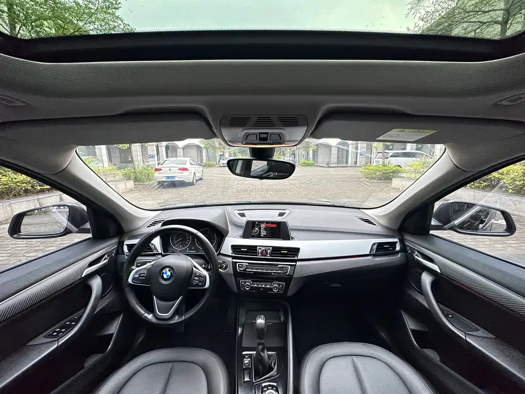 BMW X1 2016 sDrive18Li Fashion