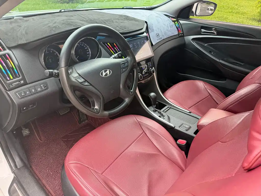 Hyundai Sonata — миниатюра 11