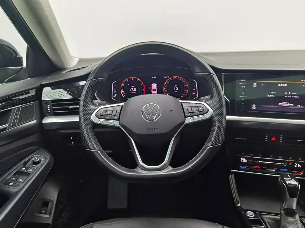 Volkswagen Passat — миниатюра 11