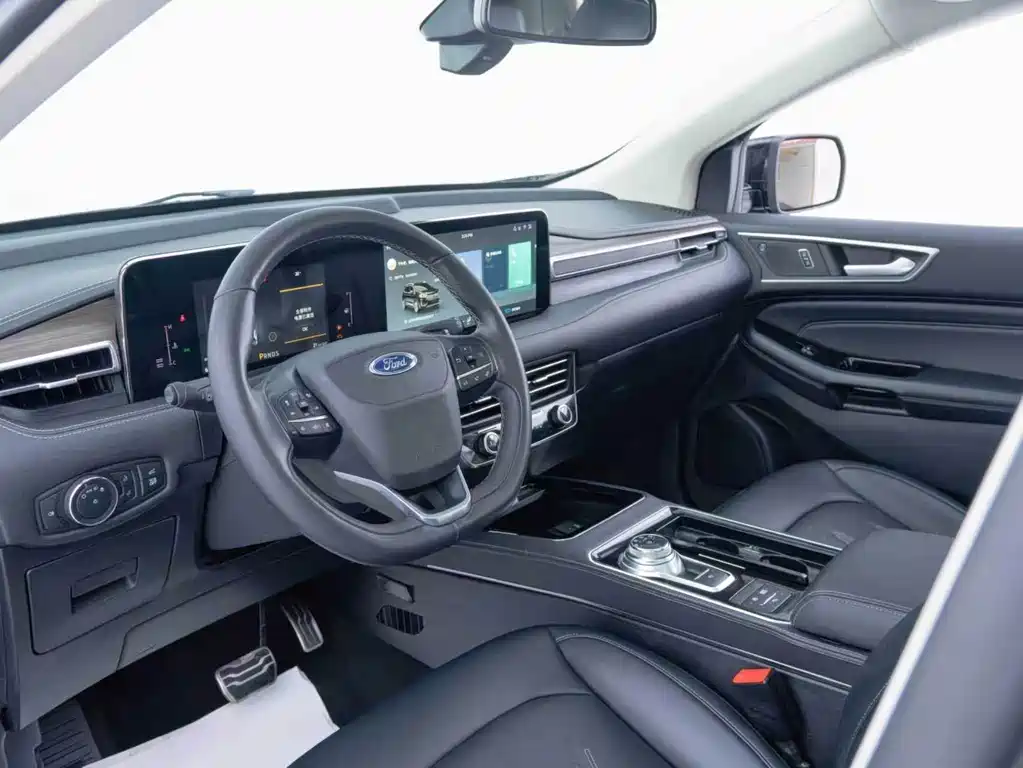 Ford Edge — миниатюра 23