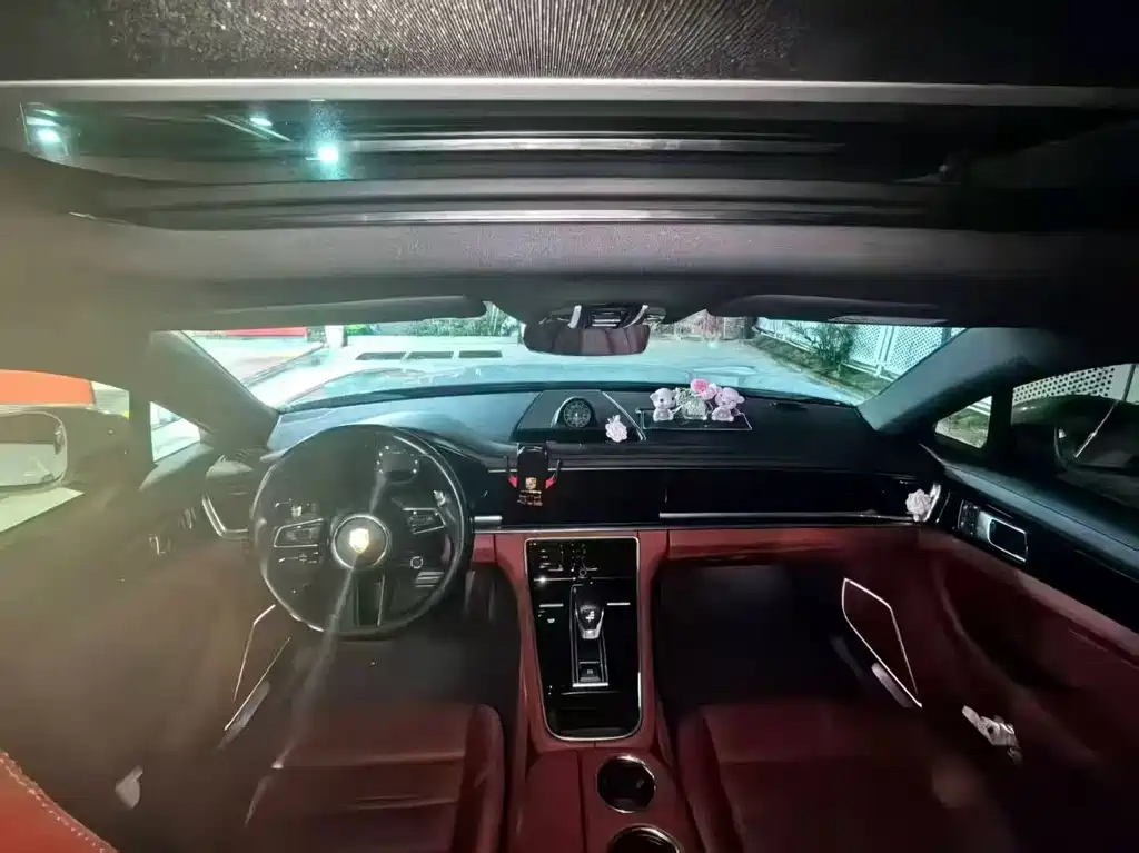 Porsche Panamera — миниатюра 5