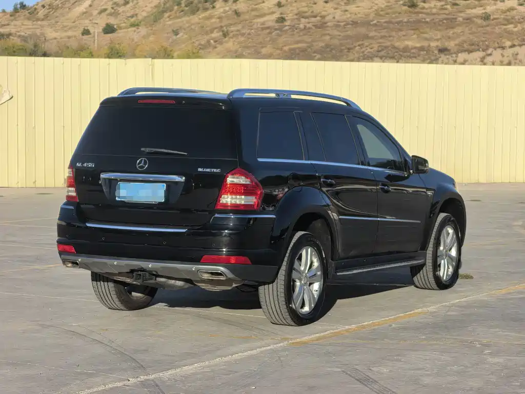 Mercedes-Benz GL-Class — миниатюра 7