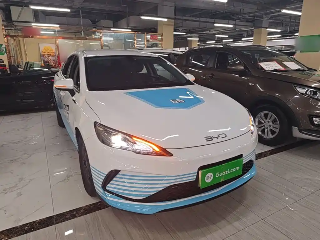 BYD Seal 05 DM-i — миниатюра 4