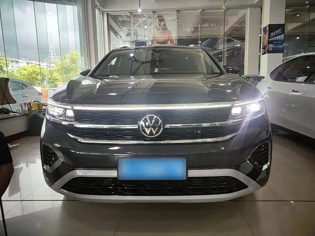 Volkswagen Talagon — миниатюра 3