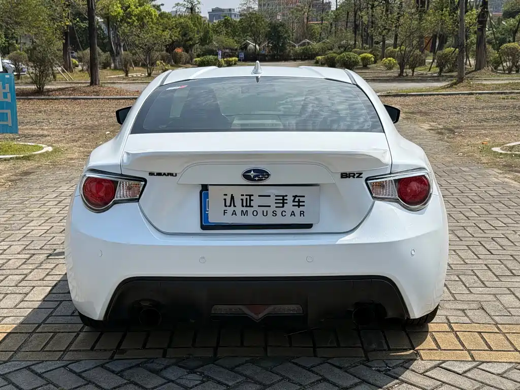 SUBARU BRZ