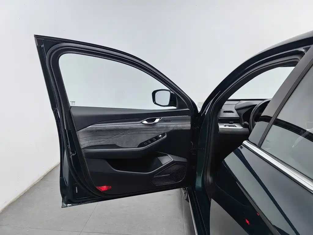 Geely Xingrui — миниатюра 8