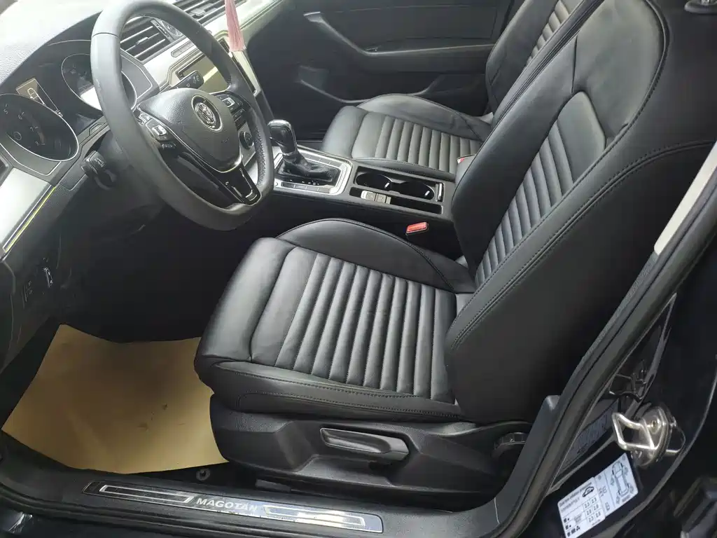 Volkswagen Magotan — миниатюра 4