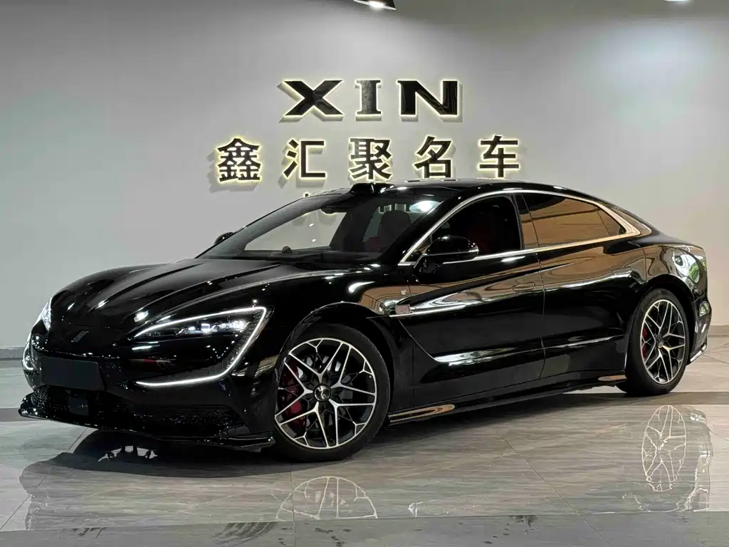 Yangwang 仰望U7 2025