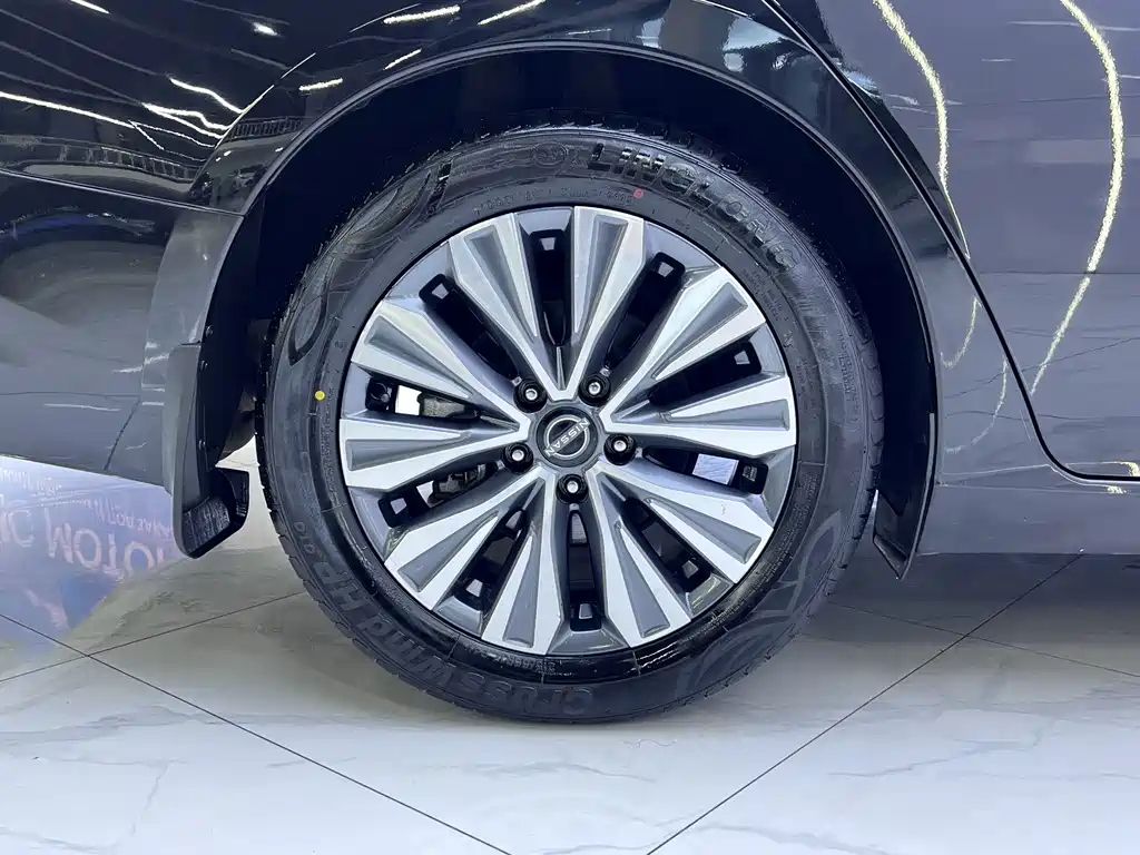 Nissan Teana — миниатюра 20
