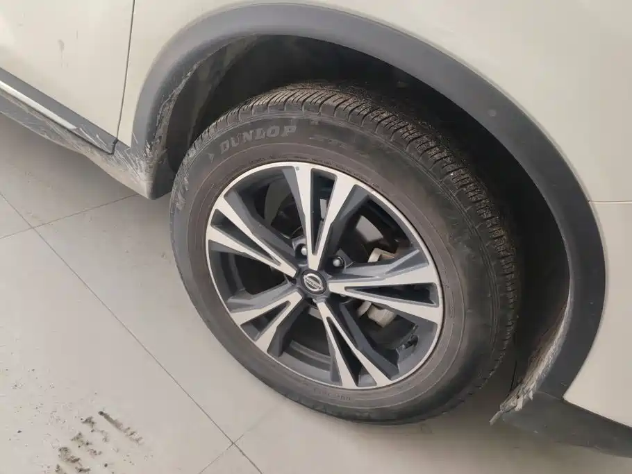 Nissan X-Trail — миниатюра 6