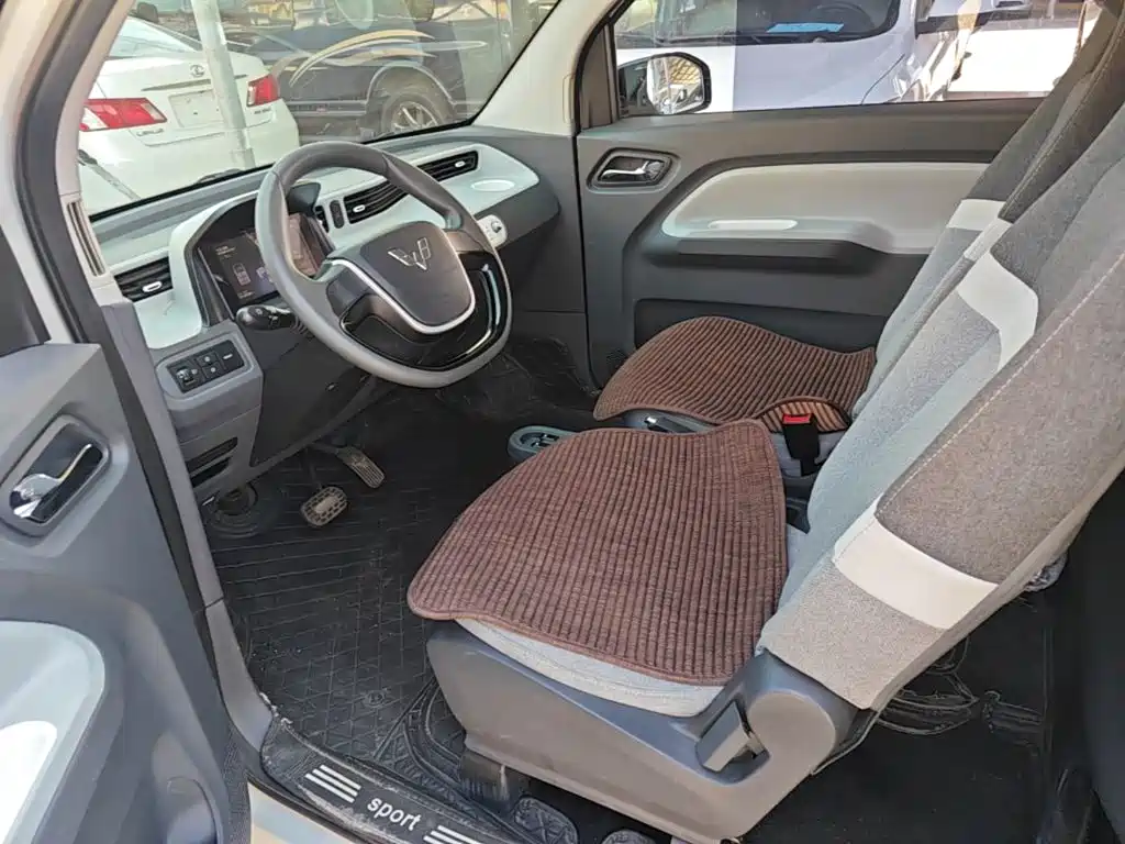 Wuling MINIEV — миниатюра 15