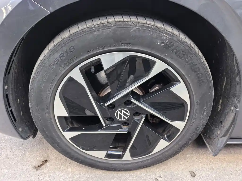 Volkswagen ID.3 — миниатюра 4
