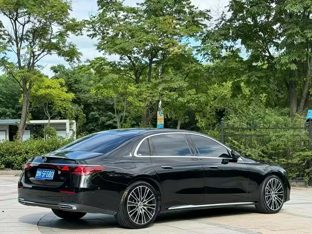 Mercedes-Benz E-Class E 2025 E 300 L Luxury