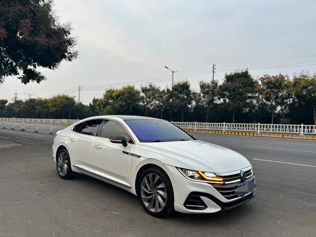 Volkswagen CC — миниатюра 7