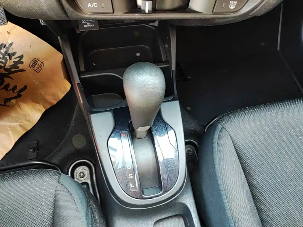 Honda Fit — миниатюра 14