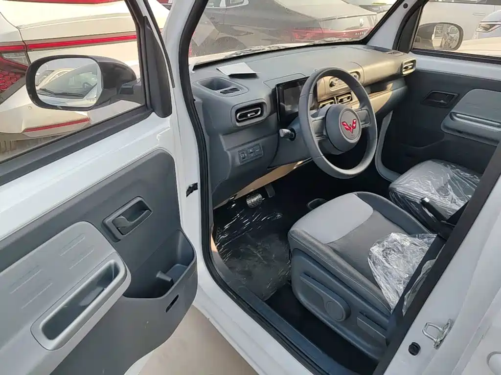 Wuling Zhiguang EV — миниатюра 16