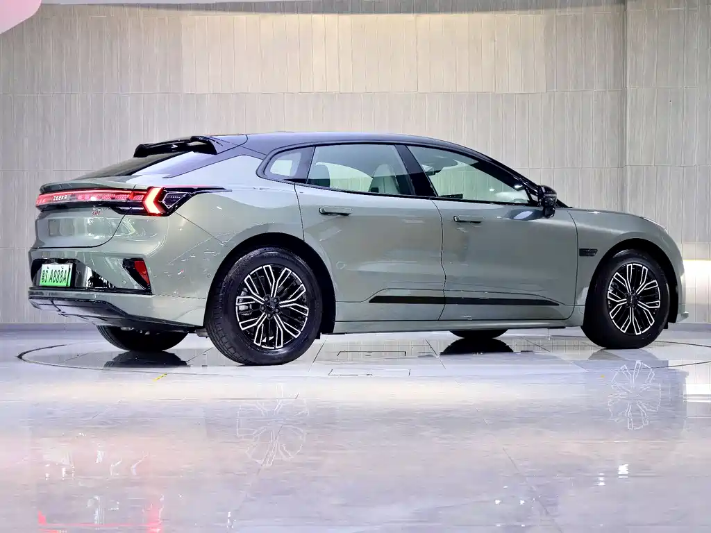 ZEEKR EXTREME KRYPTON 001