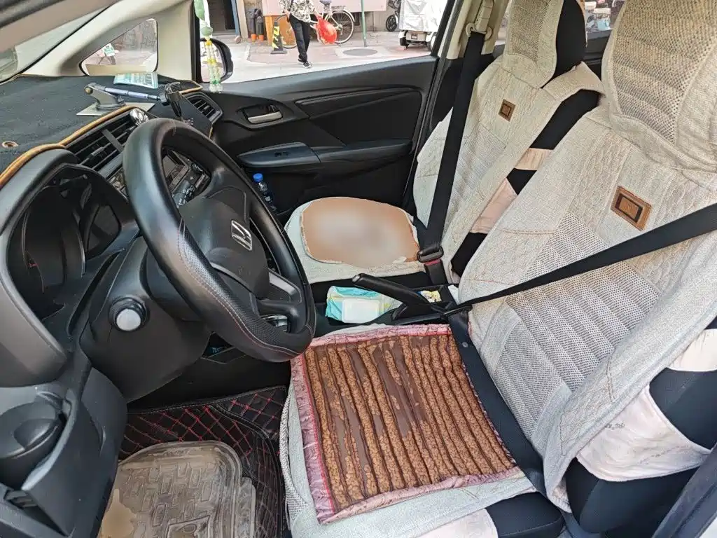 Honda Fit — миниатюра 16