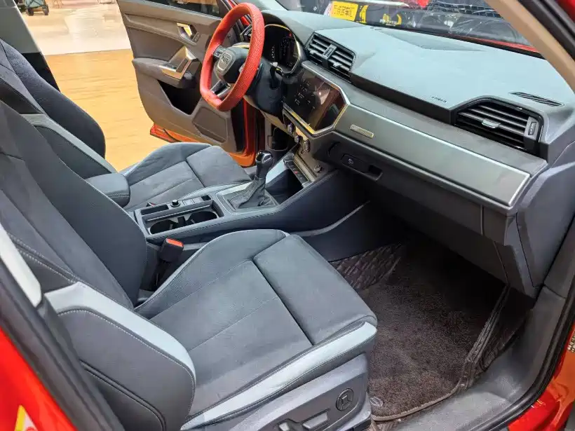 Audi Q3 — миниатюра 6