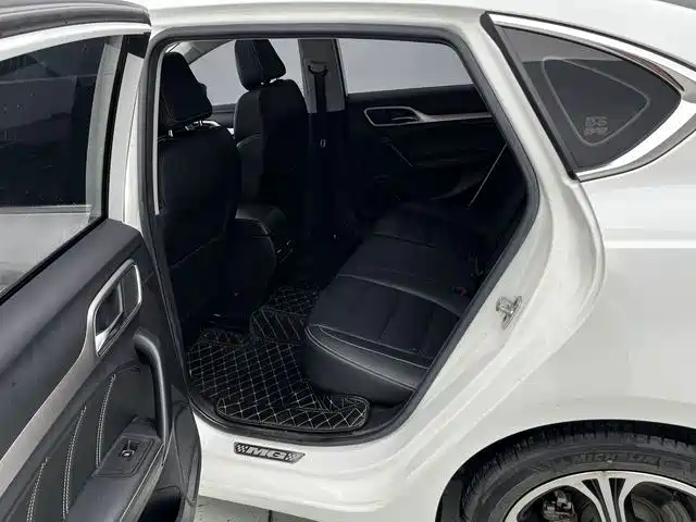 MG MG6 — миниатюра 21