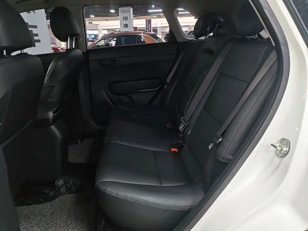 Kia KX3 — миниатюра 17