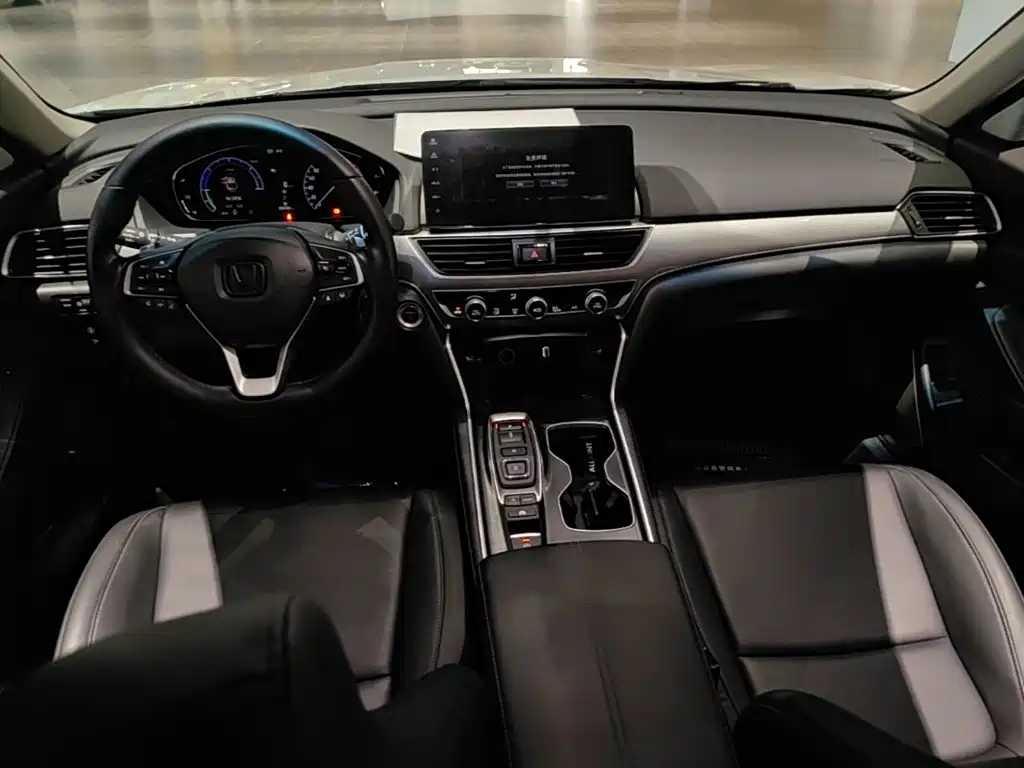 Honda Accord — миниатюра 10