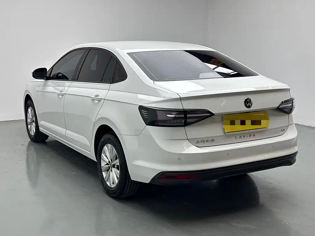 Volkswagen Lavida — миниатюра 7