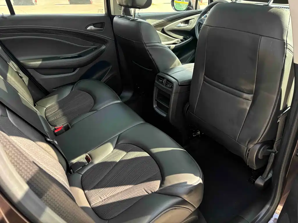 Buick Envision Plus Plus 2021 Plus 652T мест Elite