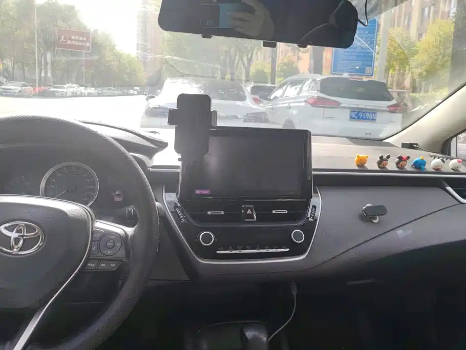 Toyota Corolla — миниатюра 13