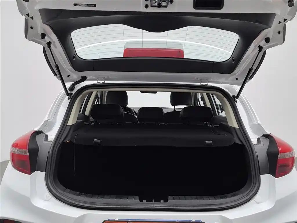 GEELY AUTOMOBILE EMGRAND GS