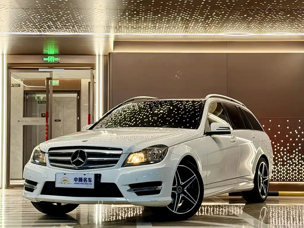 Mercedes-Benz C-Class (Import) 2015