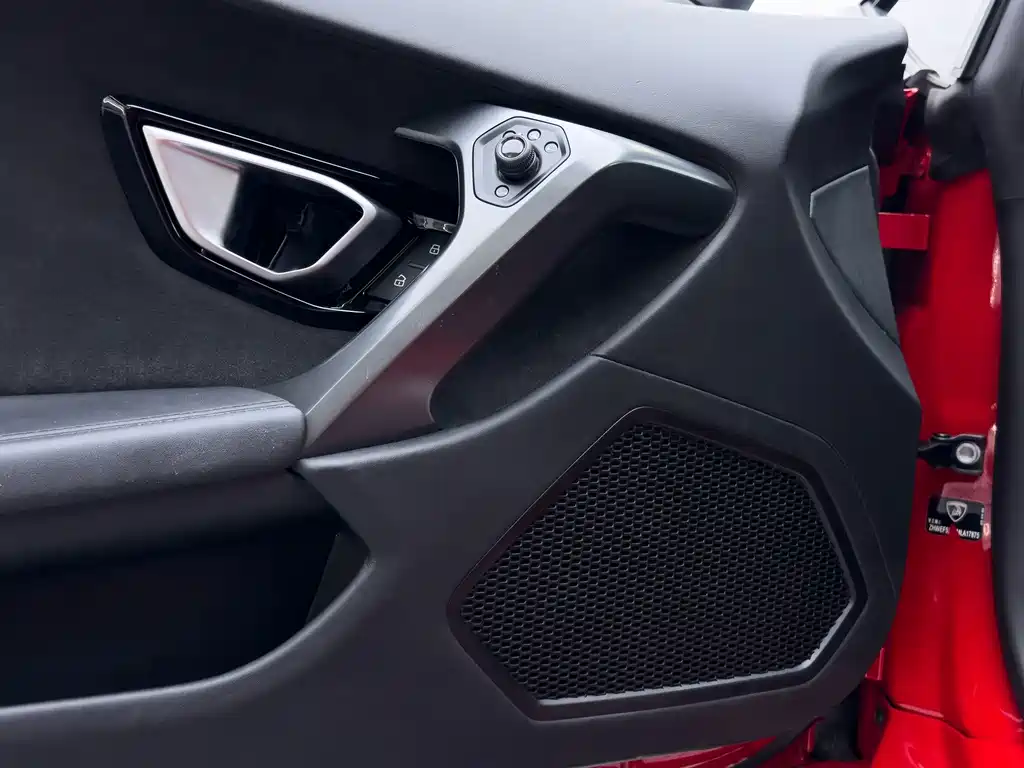 Lamborghini Huracán — миниатюра 11