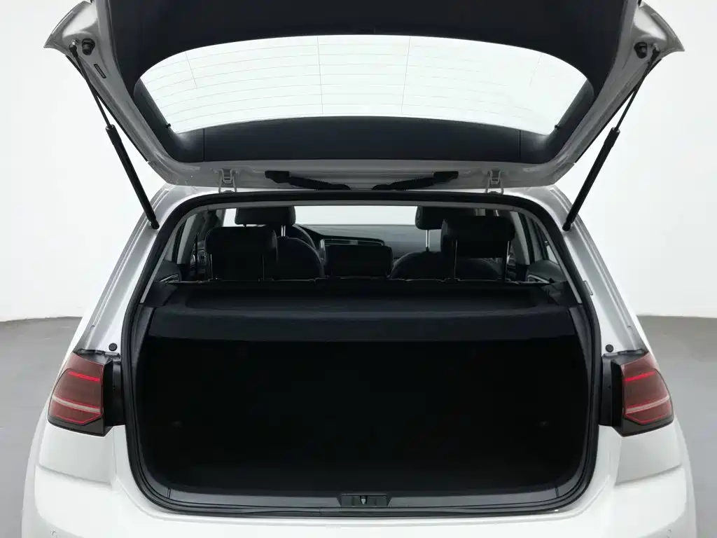 Volkswagen Golf — миниатюра 16