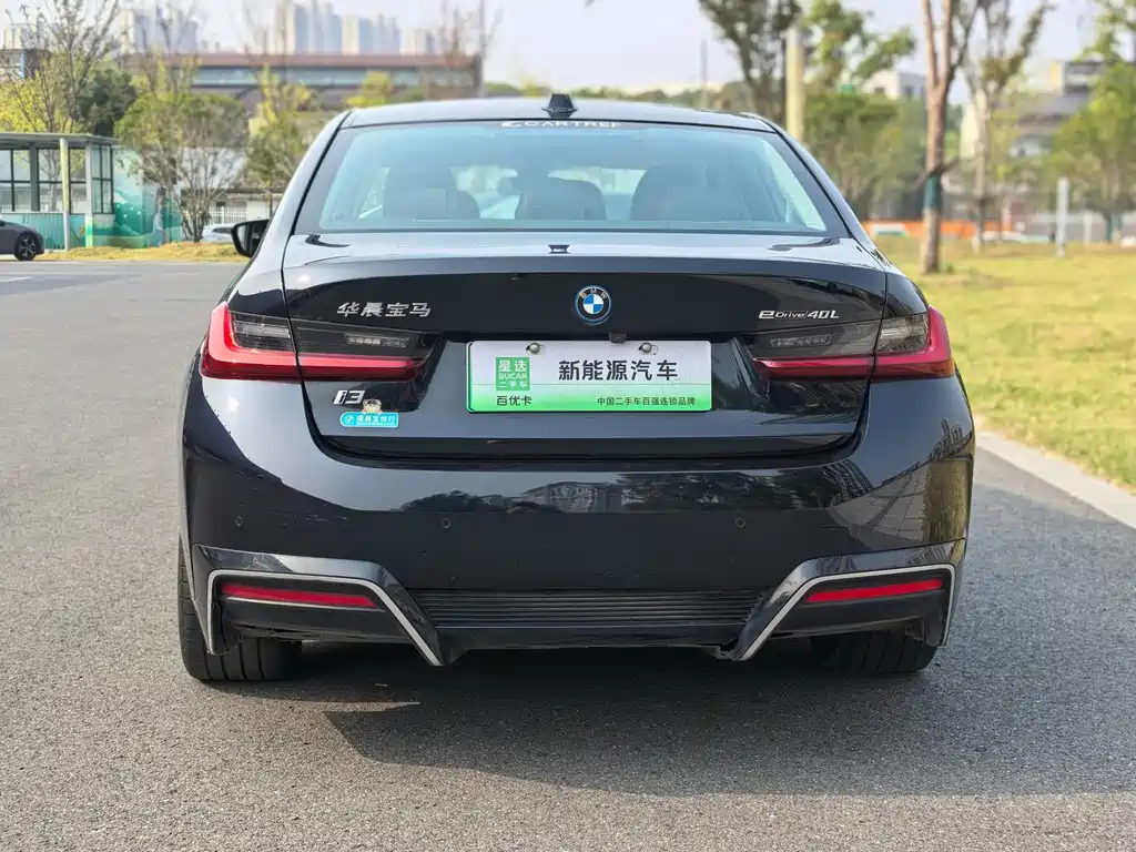 BMW i3 — миниатюра 14