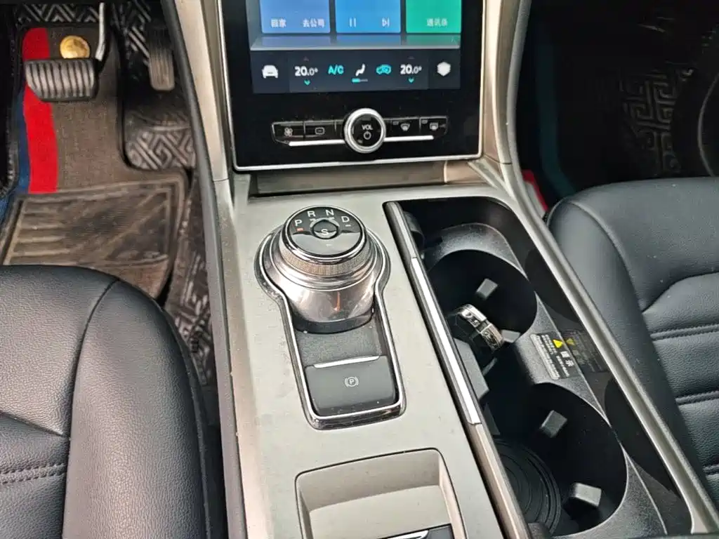Ford Mondeo — миниатюра 14